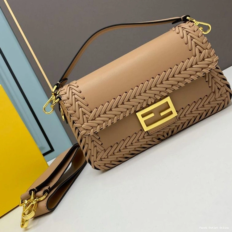 Cheap Stitching Baguette Bag Fendi Apricot Medium Leather In 0717
